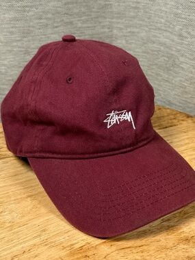 Stussy Basic Embroidered Script Logo Maroon Burgundy Red Strapback Hat Cap